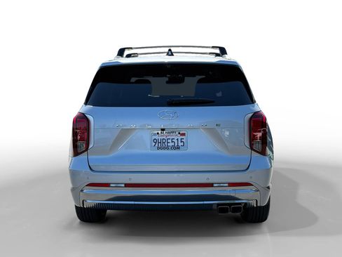 Used 2023 Hyundai Palisade Calligraphy FWD image 4