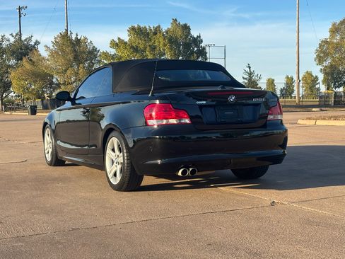 Used 2009 BMW 128i Convertible image 7