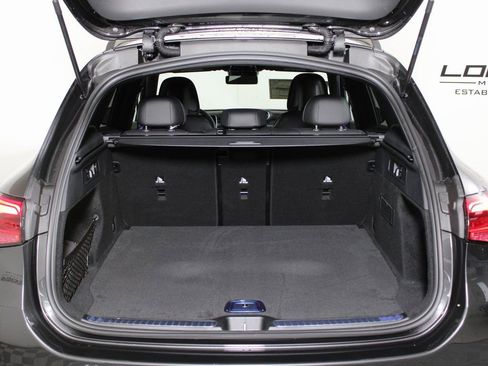 Used 2026 Mercedes-Benz GLC 300 4MATIC image 9