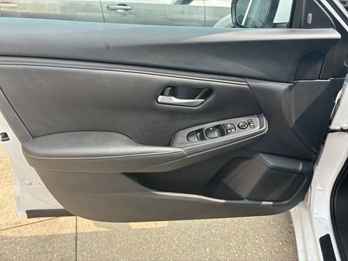 Used 2025 Nissan Sentra SV w/ All-Weather Package FWD image 19