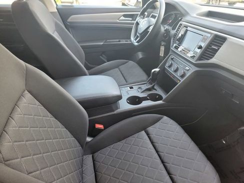 Used 2018 Volkswagen Atlas S image 15