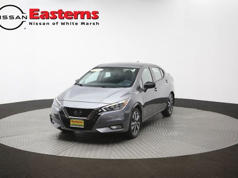 Used 2021 Nissan Versa SR FWD image 53
