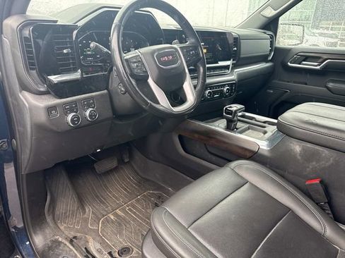 Used 2023 GMC Sierra 1500 SLT AWD/4WD image 26