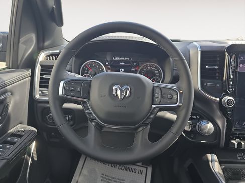 Used 2025 RAM 1500 Laramie w/ Laramie Southwest Edition AWD/4WD image 13