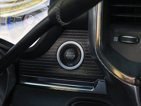 Used 2020 RAM 2500 Limited image 24