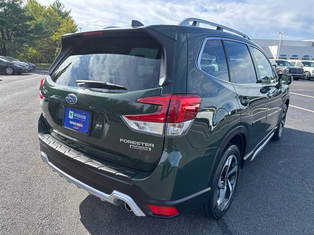 Used 2023 Subaru Forester Touring AWD/4WD image 5
