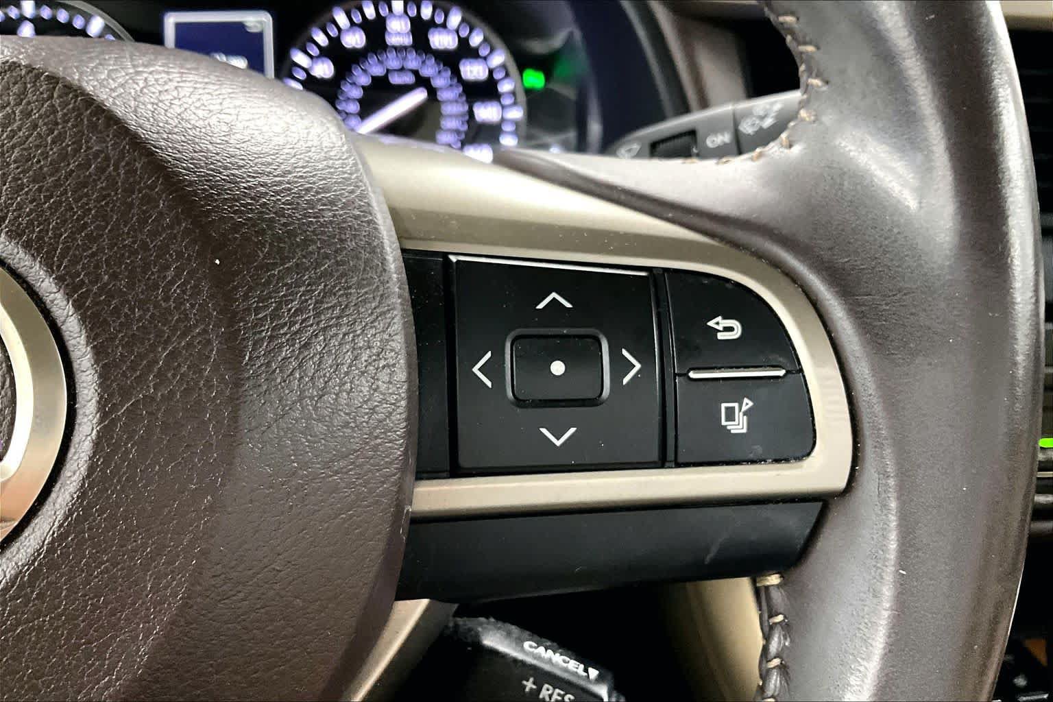 Used 2016 Lexus RX 350 FWD w/ Premium Package image 24