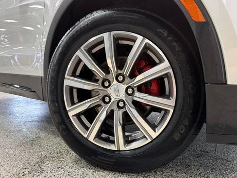 Used 2021 Cadillac XT4 Sport w/ Sun And Sound Package AWD/4WD image 8