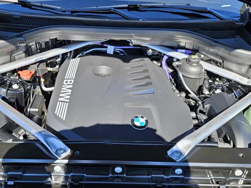 New 2026 BMW X5 sDrive40i w/ M Sport Package image 17