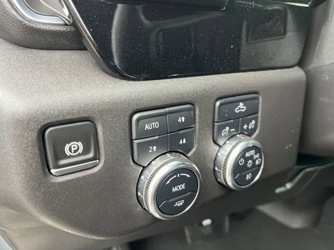 Used 2024 GMC Sierra 1500 Elevation w/ X31 Off-Road Package AWD/4WD image 14