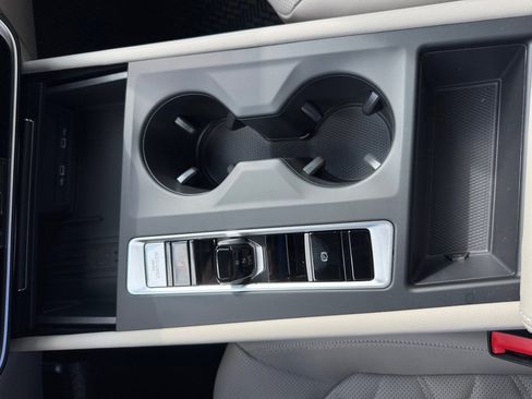 New 2026 Volkswagen Atlas SE FWD image 20