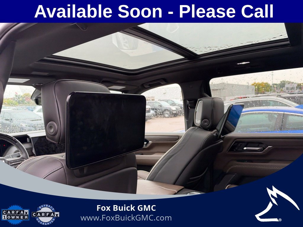 Used 2026 GMC Yukon XL Denali Ultimate w/ LPO, Floor Liner Package AWD/4WD image 8