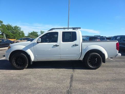 Used 2019 Nissan Frontier PRO-4X w/ Pro-4x Luxury Package AWD/4WD image 2
