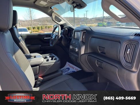 Used 2025 GMC Sierra 1500 Pro w/ Pro Value Package image 27