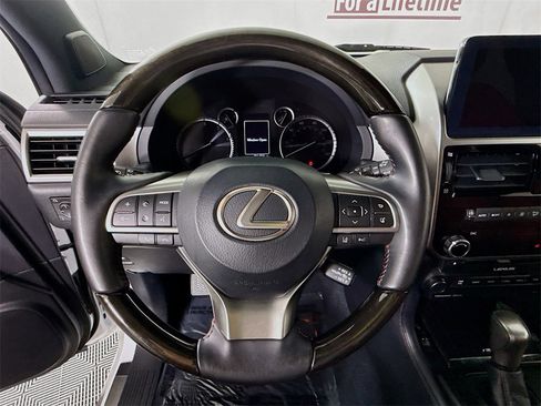 Used 2023 Lexus GX 460 Premium w/ Premium Package image 20