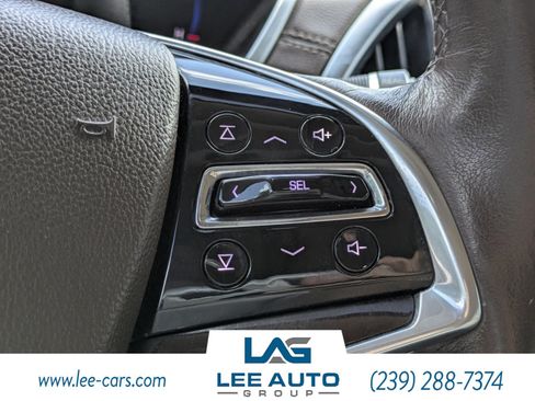 Used 2015 Cadillac SRX Luxury w/ Driver Awareness Package FWD image 22