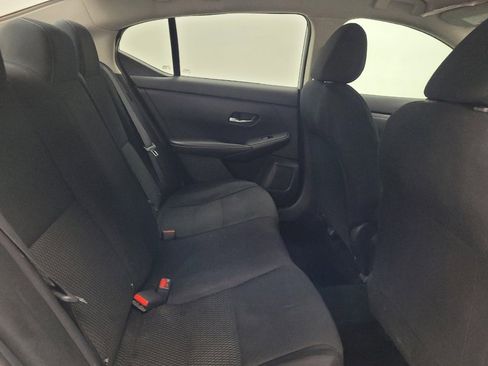 Used 2020 Nissan Sentra S image 19