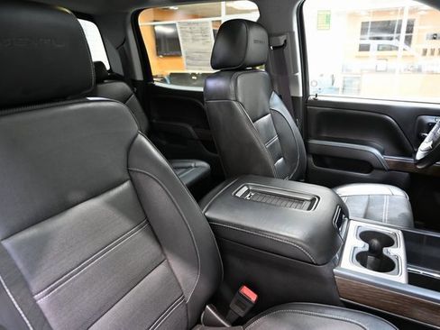Used 2017 GMC Sierra 1500 Denali image 10