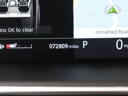 Used 2018 Land Rover Range Rover Sport HSE Dynamic image 13