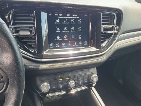 Used 2022 Dodge Durango GT w/ Blacktop Package AWD/4WD image 13