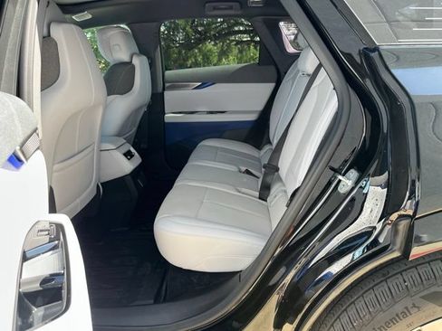 Certified 2025 Cadillac Optiq Luxury 1 AWD/4WD image 29