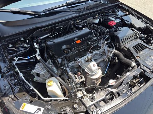 Used 2022 Honda Civic Sport image 35