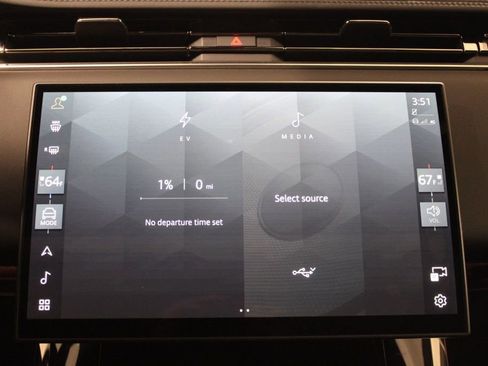 Used 2025 Land Rover Range Rover Sport Dynamic SE image 27