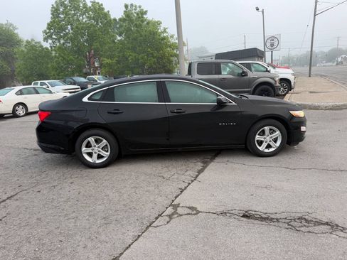 Used 2023 Chevrolet Malibu LS FWD image 6