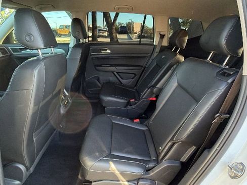 Used 2019 Volkswagen Atlas SE image 36