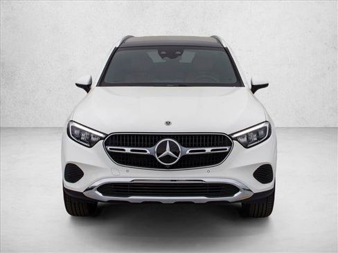 New 2026 Mercedes-Benz GLC 300 4MATIC image 2