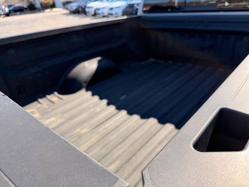 Used 2021 Chevrolet Colorado LT w/ Redline Special Edition image 25