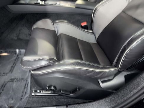 Used 2024 Volvo S60 B5 Ultimate w/ Climate Package image 3