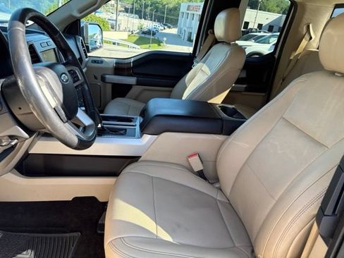 Used 2017 Ford F150 Lariat AWD/4WD image 13