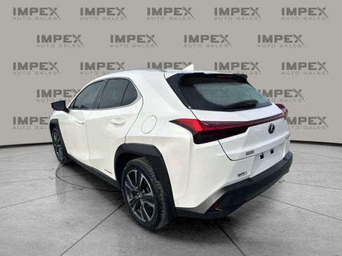 Used 2020 Lexus UX 250h image 3