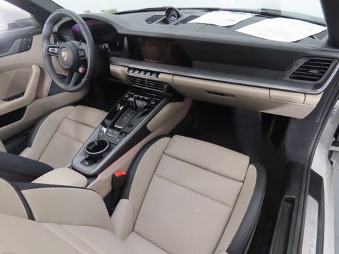 Certified 2026 Porsche 911 Carrera 4S AWD/4WD image 56