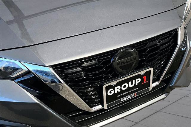 Certified 2022 Nissan Sentra SV FWD image 29