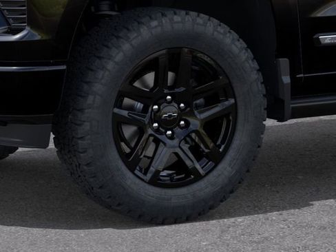 New 2026 Chevrolet Silverado 1500 High Country w/ Midnight Edition image 9