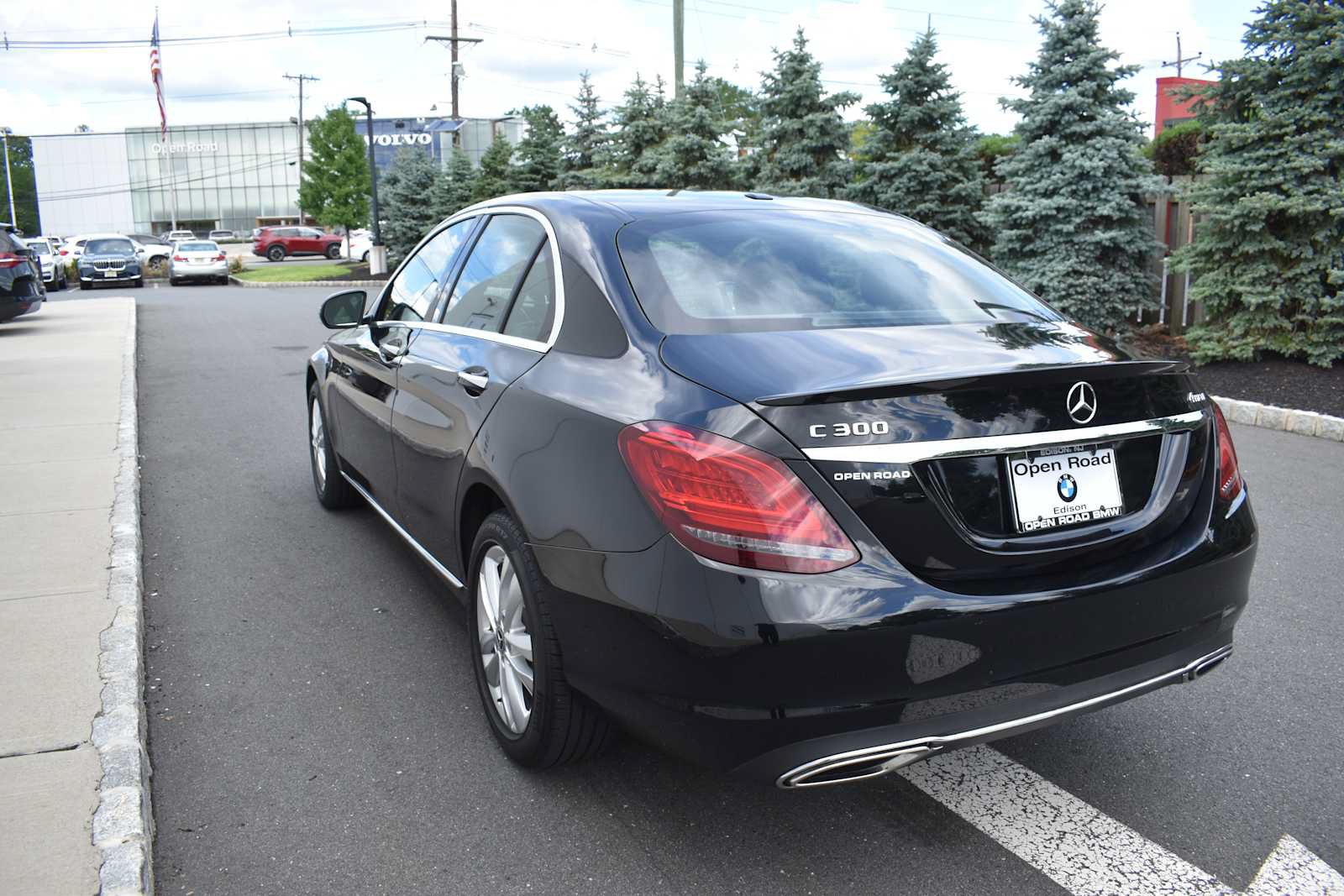 Used 2019 Mercedes-Benz C 300 4MATIC Sedan image 10