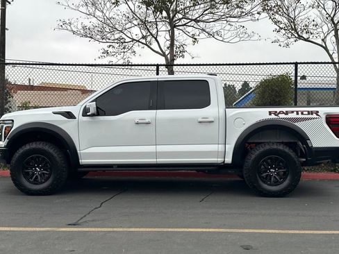 Certified 2024 Ford F150 Raptor image 9
