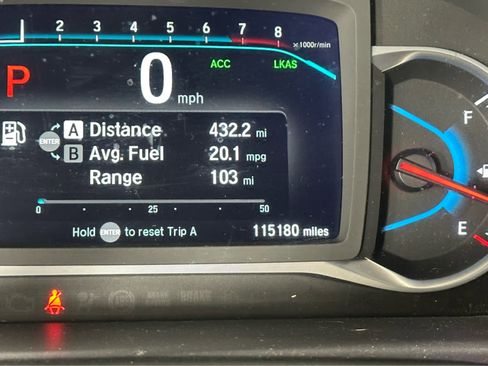 Used 2021 Honda Pilot Elite image 26