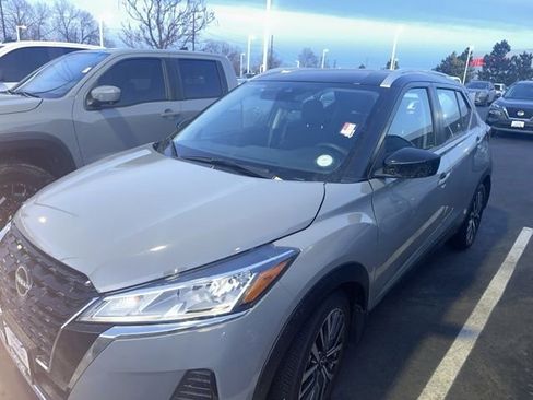 Certified 2024 Nissan Kicks SV image 2