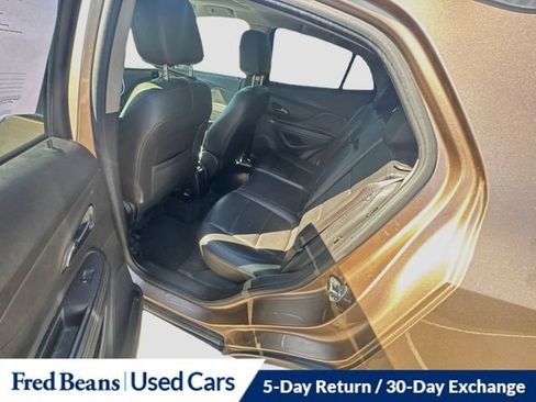 Used 2019 Buick Encore Essence w/ Experience Buick Package AWD/4WD image 28