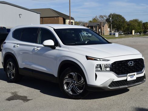 Used 2023 Hyundai Santa Fe SE image 7