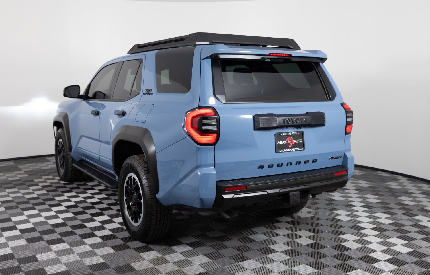 Used 2025 Toyota 4Runner TRD Off-Road AWD/4WD image 5