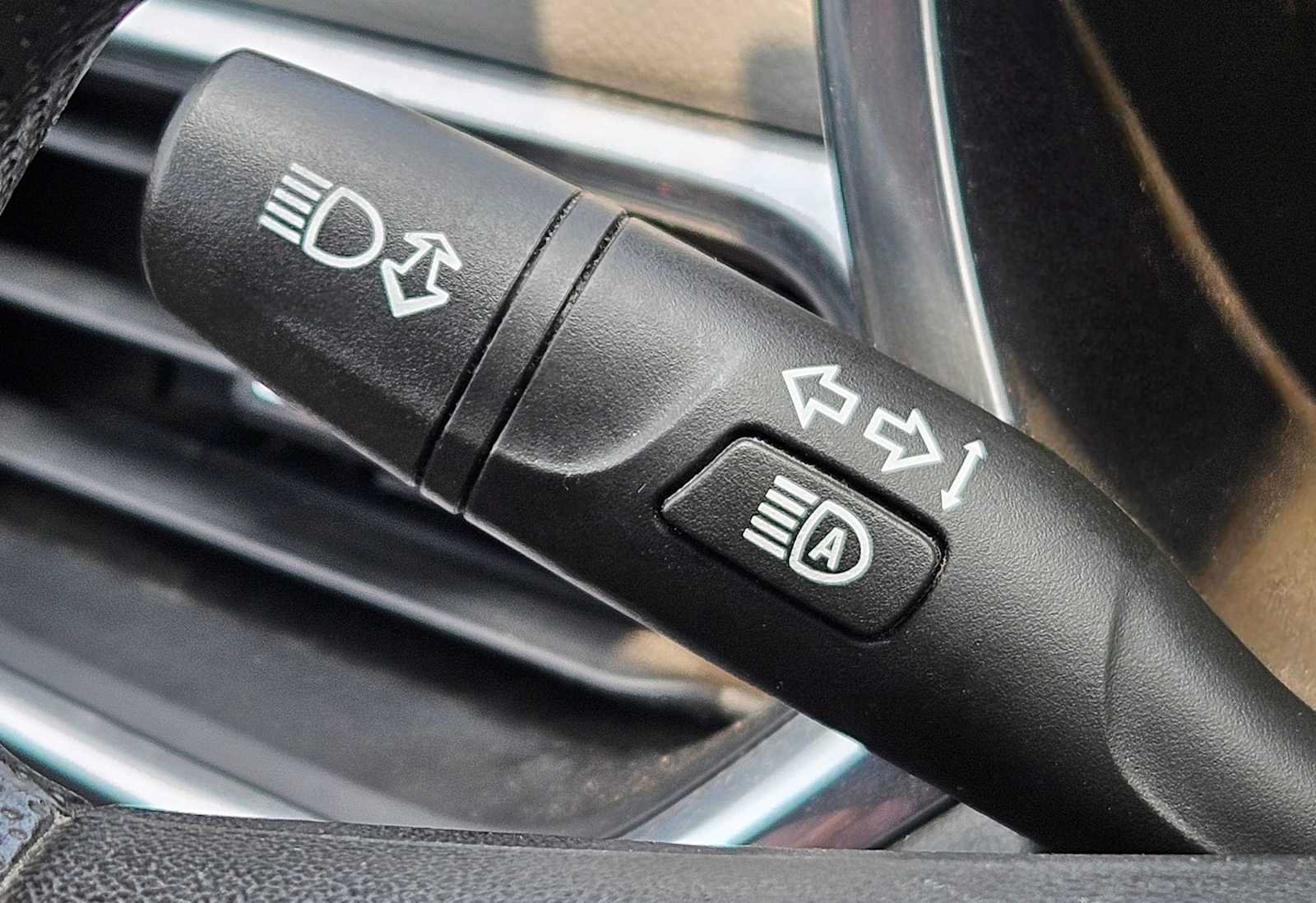 Used 2022 Chevrolet Equinox LS w/ LS Convenience Package FWD image 14