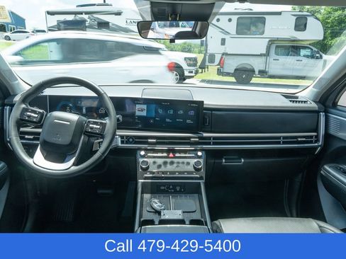 Used 2024 Hyundai Santa Fe SEL FWD image 32