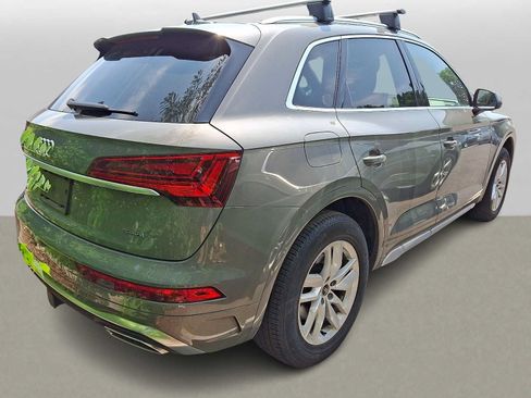 Certified 2023 Audi Q5 2.0T Premium w/ Convenience Package AWD/4WD image 4