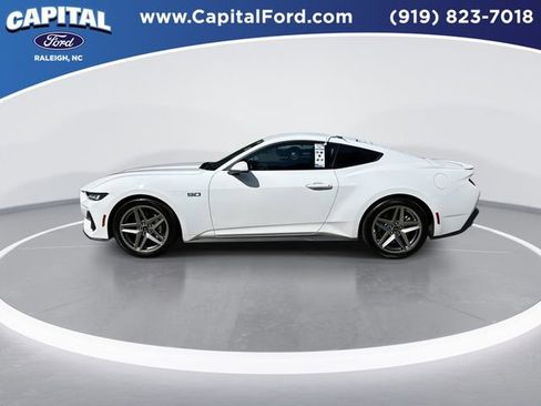 Certified 2024 Ford Mustang GT Premium image 5