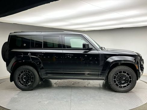 New 2026 Land Rover Defender 110 OCTA AWD/4WD image 12
