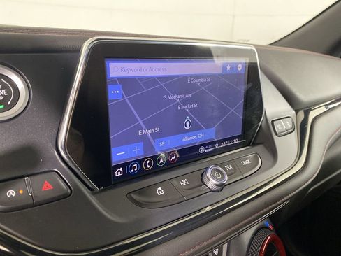 Used 2022 Chevrolet Blazer RS w/ Enhanced Convenience Package image 17